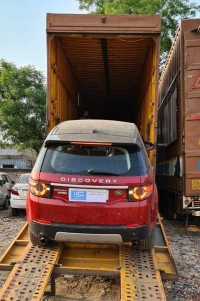 Primesankat Mochan Car Shifting
