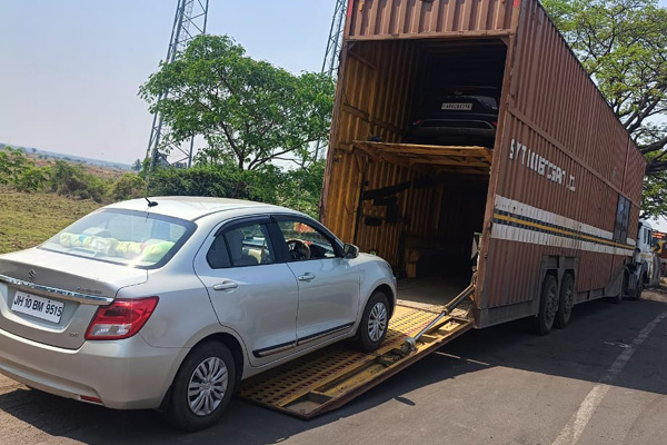 Primesankat Mochan Car Shifting